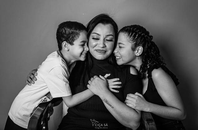 Família de Isabele, Letícia e Pedro