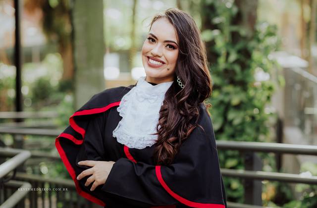 Ensaio Formatura de Morgana A. - Direito - Uniritter