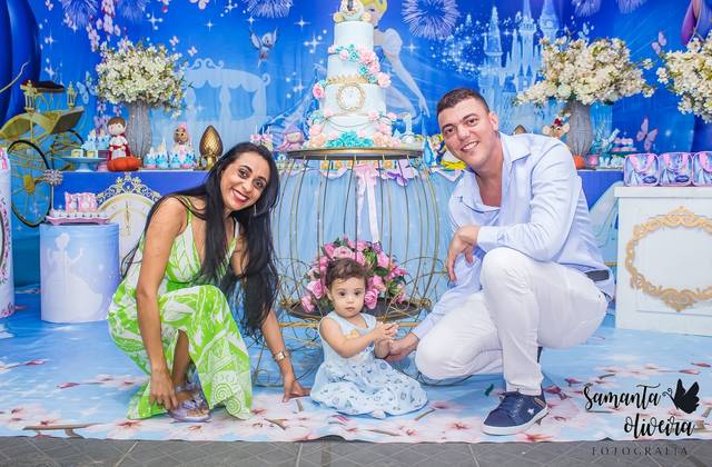 Festa Infantil de Maria Luisa, 1 Ano