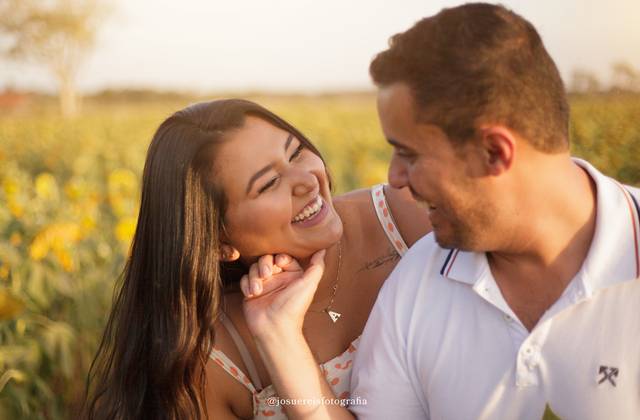 Pré-Wedding de O ENSAIO NO CAMPO DE GIRASSOL