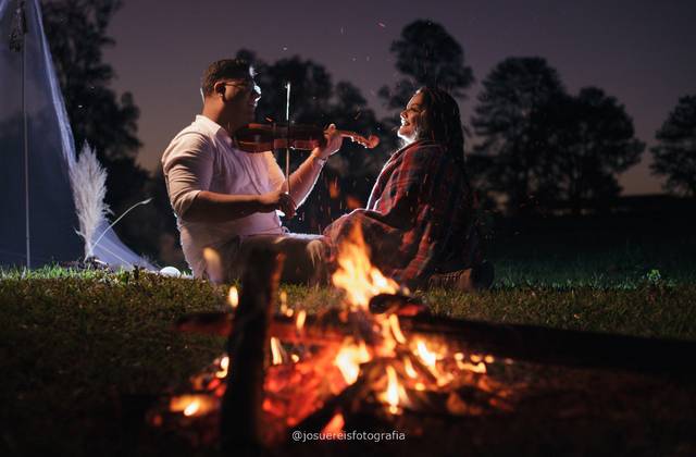 Pré-Wedding de ENSAIO FOTOGRÁFICO PRÉ CASAMENTO NOTURNO EM CAFELÂNDIA SP