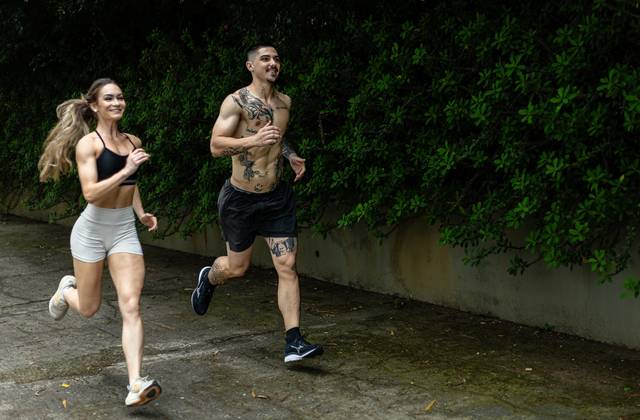 Business de Mauricio e Kaci