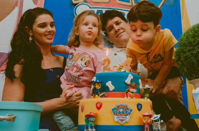 Aniversário de Vinícius e Maria Clara (4 e 2 anos)