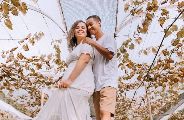 Pré-casamento de Fotos nos parreiras de uvas - Fernanda e Vinicius