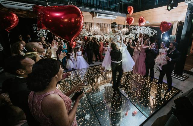 Casamentos de Casamento em Santos no tremendao - Leandro e Gi