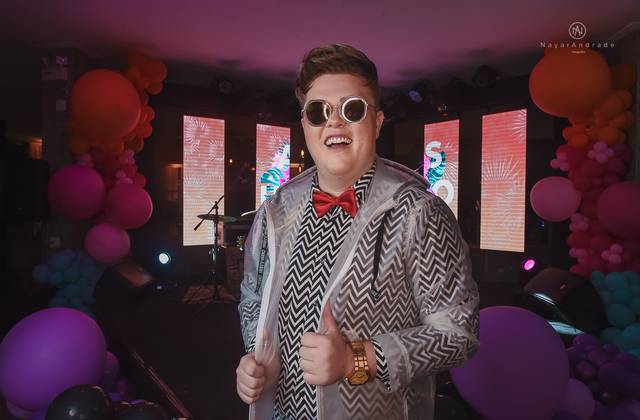 Comemorações de Festa do Charles Absurdo - Espaço plataforma