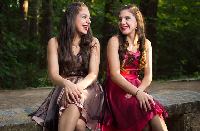 15 anos  de Kamila e Kamile