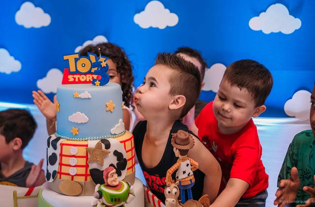 Aniversario infantil  de Breno 