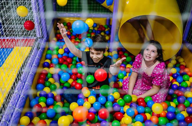 Infantil de Aniversário de 10 anos - Henrique
