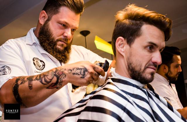  Barbearias de Inauguração |  Brutu`s Barbearia | R. Esteves Júnior - Centro, Florianópolis.