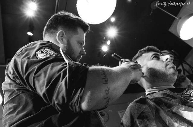  Barbearias de  Brutu's Barbearia | Coqueiros