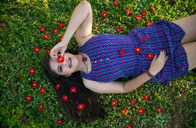 DEBUTANTES de GABRIELLE MOREIRA