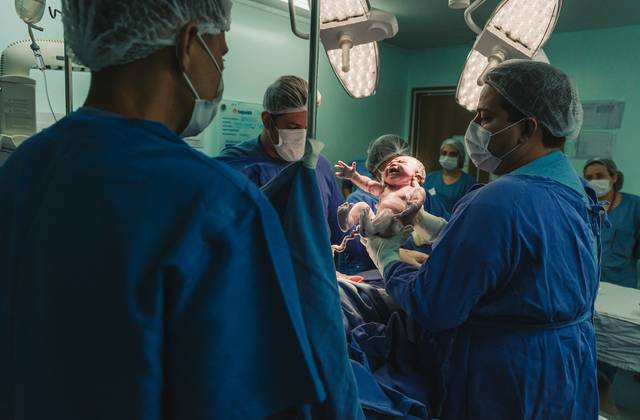 Parto de À chegada de Enzo