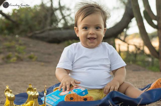 Infantil de Um aninho de Isaac