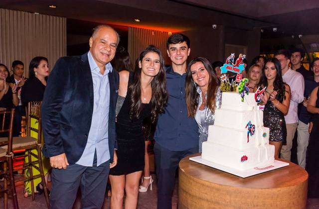 Aniversário Adulto de Aniversário do João Pedro