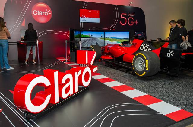 Corporativo de Evento Corporativo - Claro