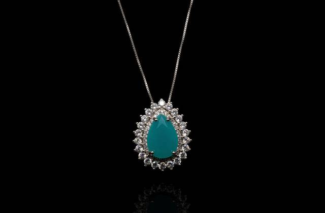 Produtos de Designer de Joias / Joalheiro / Joalheria / Negociante de ouro / Loja de acessórios de moda