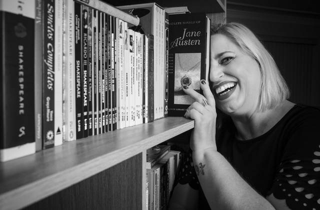 retratos de Adriana Mendes, escritora