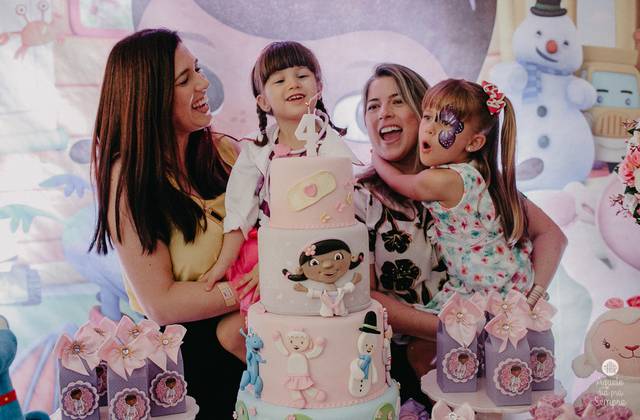 O dia do Aniversário de Memórias 4 anos - Maria Clara