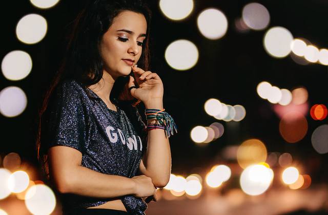 Debutante de Ensaio Celine