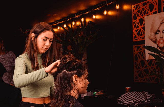 Corporativo & Empresarial de BarberShop Shaver & Estética Ladies