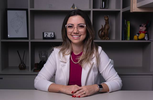 Retratos Empresariais de Reposicionamento de Imagem - Psicóloga Mariana Reis