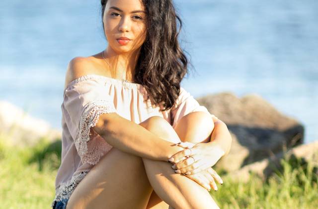 Feminino  de Camila Alves 