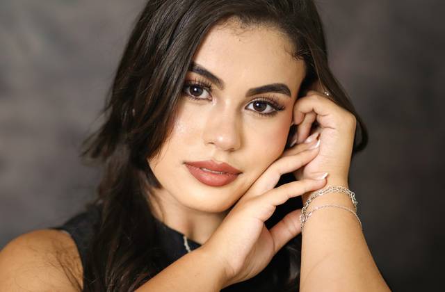 Feminino  de Ensaio Larissa Fernandez 