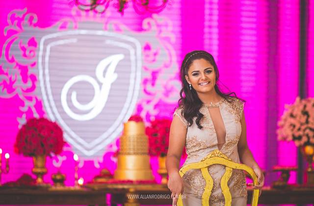 15 ANOS de 15 Anos Júlia