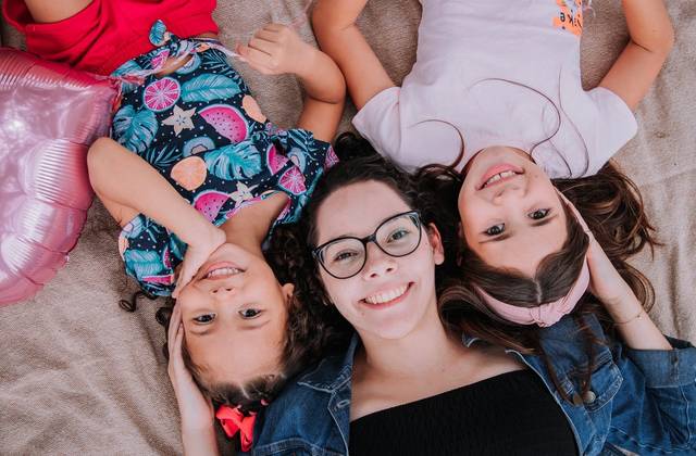 Família de Tia Kézia, Lívia e Yasmin