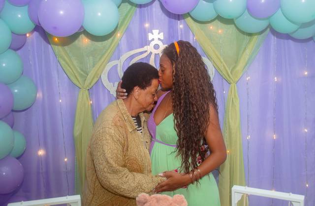 Família de Isis ou Ravi | Chá Revelação 