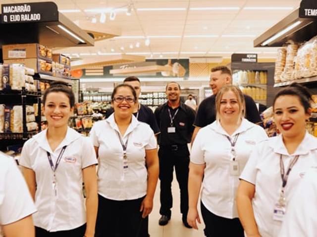 PUBLICIDADE de PANELÃO SUPERMERCADOS - 30 ANOS