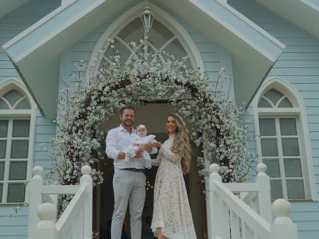 FILM | FAMÍLIA de BATIZADO HELENA