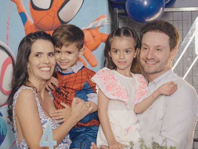 WEDDING | TRAILER de ANIVERSÁRIO // JÚLIA 6 E MATEUS 4