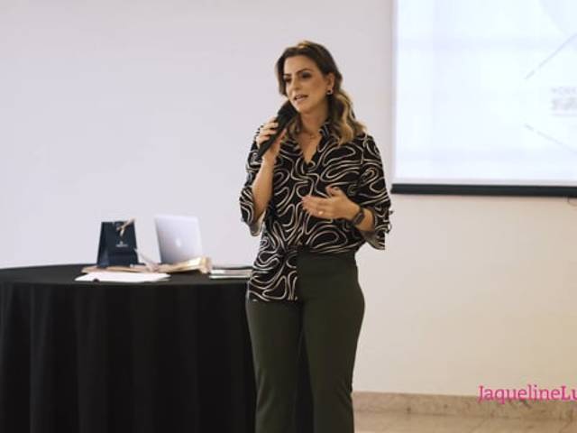 FILM | INSTITUCIONAL de JAQUELINE LUCHETTI