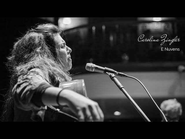BANDAS de Carolina Zingler e Nuvens