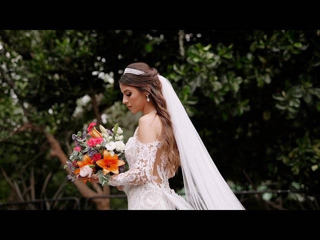 Filmes de emoção de Casamento Lindo no Sítio São Jorge