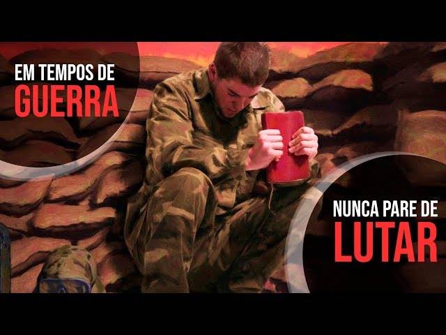 Clip de Em tempos de Guerra nunca pare de lutar