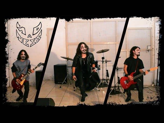 Studio Villalba de video clip Mad man, banda Madness inc