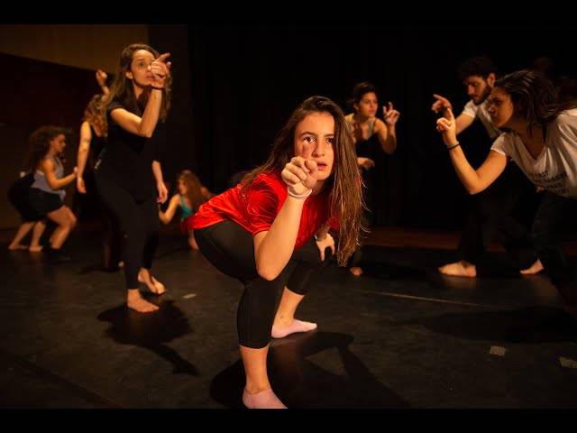 Espetaculos de Momentos World - Artistic Cloud Centre of dance