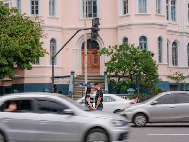Casais de Thayla e Bruno | Ensaio Pré casamento no Burger King e ruas de BH