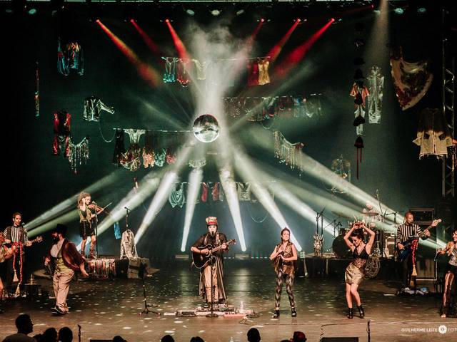 Shows de O Teatro Mágico - 15 anos