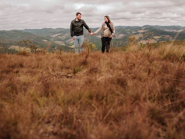 Casais de Nayara & Pedro | Ensaio Pré casamento em Lavras Novas