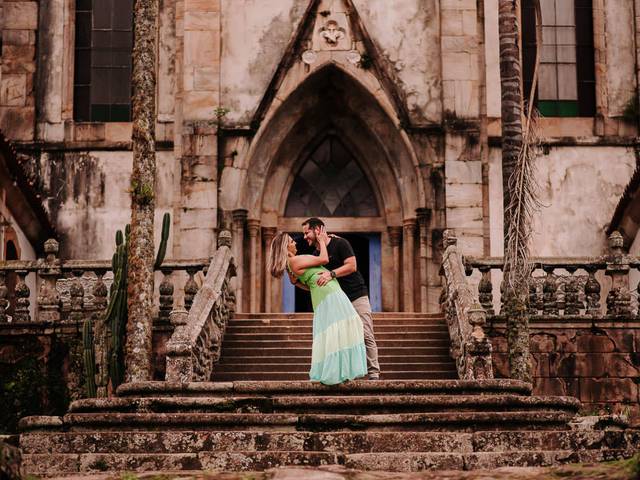 Casais de Ana & Rogério | Ensaio pré casamento no Santuário do Caraça e Catas Altas