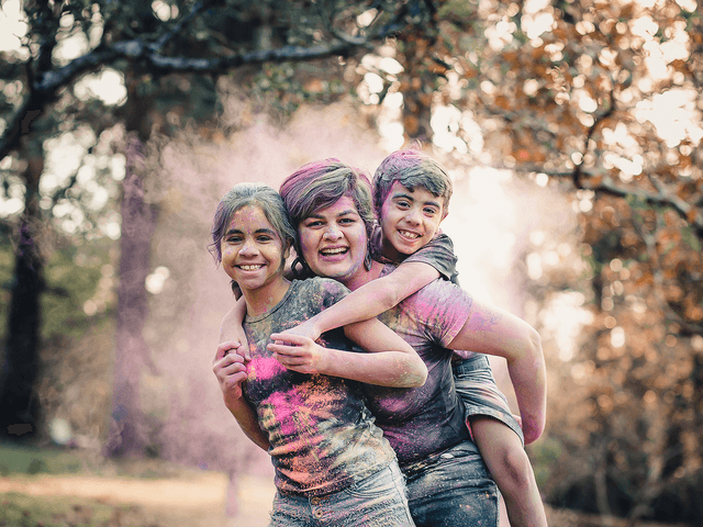TEMÁTICO: FESTA DAS CORES de Fernanda, Eduarda e Miguel 