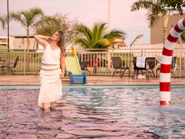 Outros/Others Services de Renata - 37 anos