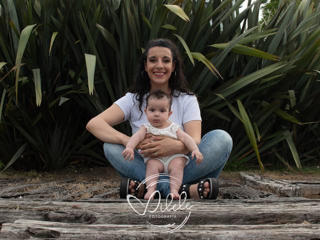 NIÑOS Y FAMILIAS de SOFI & JAZMIN