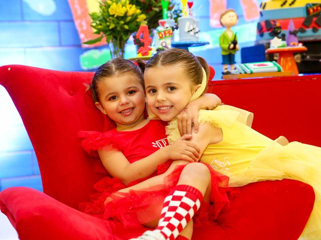 Festas Infantis de 6 Anos Beatriz e 4 Anos Isabela