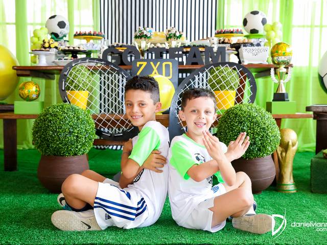 Festas Infantis de Aniversário 8 Anos Nicolas e 6 Anos Manoel
