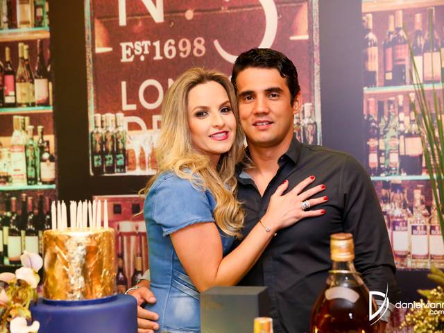 Aniversários de Aniversário Fabíola e João Paulo